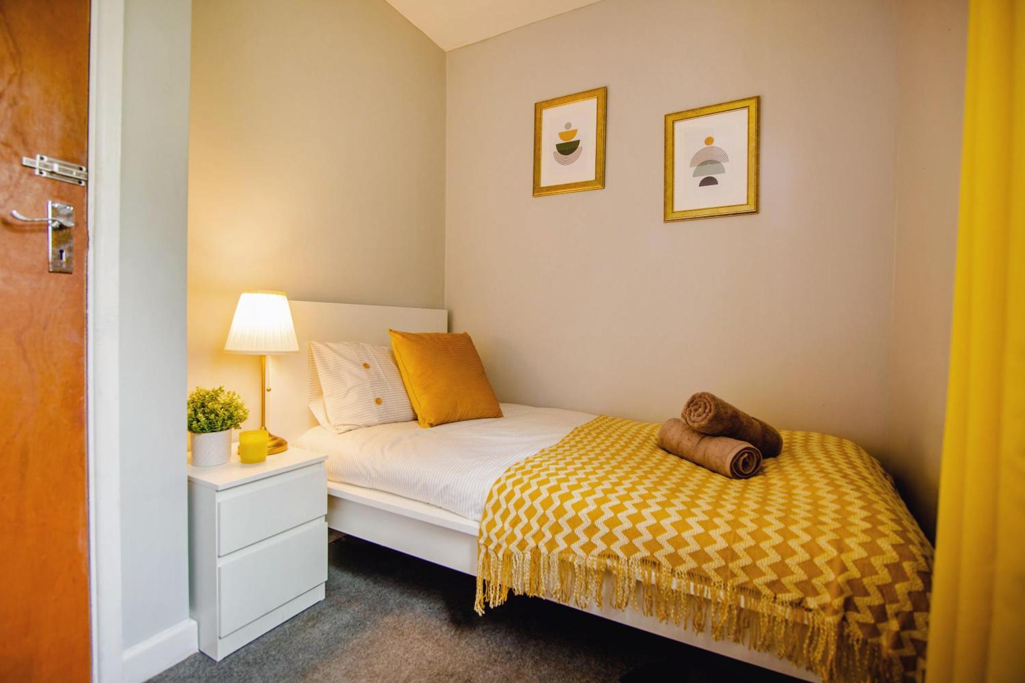 The Banana Loft Central Sheffield Retreat 6Ppl 外观 照片
